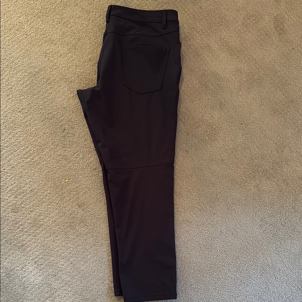 Men’s Lululemon athletica ABC Warpstreme black pants - Picture 5 of 7